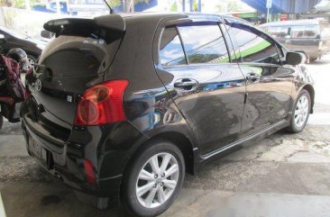 Toyota Yaris E A/T 2012