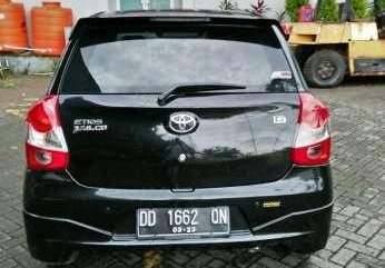 Jual Toyota Etios Valco G tahun 2015