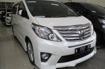 Toyota Alphard 2014