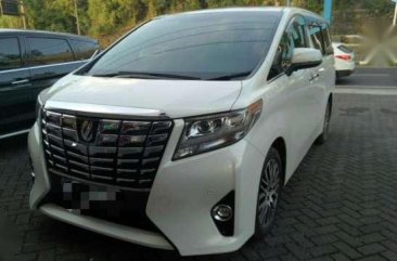 Dijual Mobil Toyota Alphard G MPV Tahun 2015