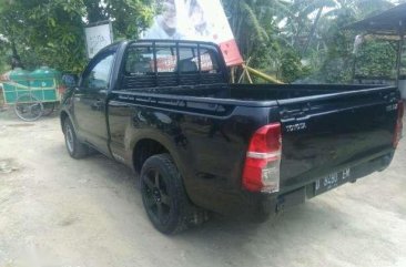 Toyota Hilux Thn 2014 