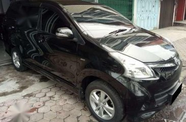 Toyota Avanza 1.5 Veloz A/T 2012 Hitam