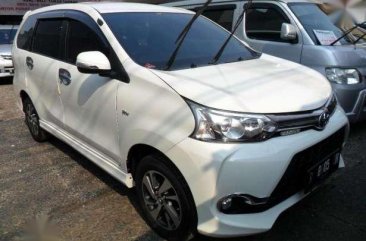 Dijual Mobil Toyota Avanza Veloz MPV Tahun 2017