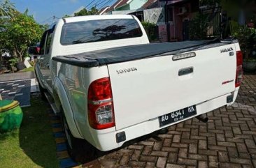 Toyota Hilux Double Cabin 2013 Manual 4x4