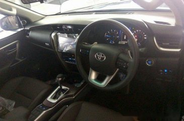 2018 Toyota Fortuner 420.000.000
