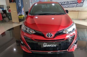 Toyota Yaris E 2018 Hatchback MT 