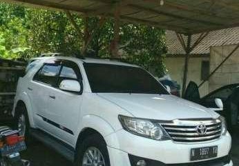 Toyota Fortuner 2011