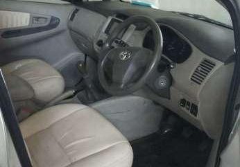 Toyota Kijang 2.4 2013