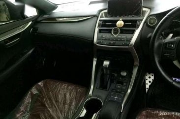 Jual Mobil Toyota Harrier 2016