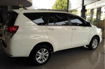 Dijual mobil Toyota Kijang Innova V 2018 MPV