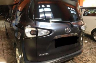 Dijual Mobil Toyota Sienta G MPV Tahun 2016