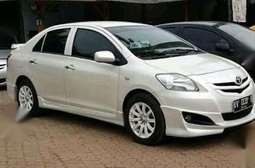 Toyota Limo 2011 kondisi terawat 