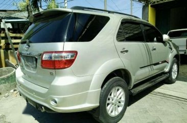 Toyota Fortuner G 2005 Automatic 