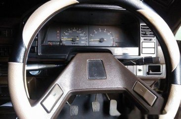 Toyota Corolla SE Saloon 1986