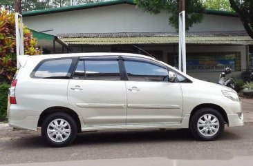  Toyota Kijang Innova G Luxury 2012