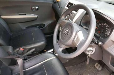 Dijual Mobil Toyota Agya G Hatchback Tahun 2014