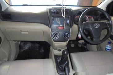Toyota Avanza E 2012