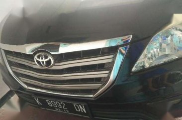 Dijual Mobil Toyota Kijang Innova Q 2014 siap pakai