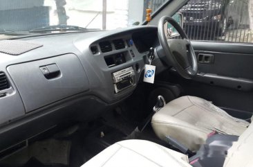 Dijual mobil Toyota Kijang LGX 2000 MPV