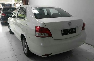 Jual mobil Toyota Limo 2012 Banten