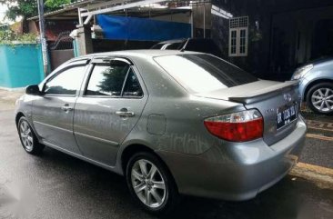 Jual Mobil Toyota Vios G 2003