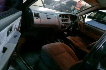 Jual mobil Toyota Kijang LGX Tahun 2002 MPV
