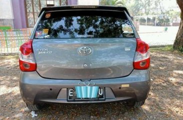 Jual mobil Toyota Etios 2014