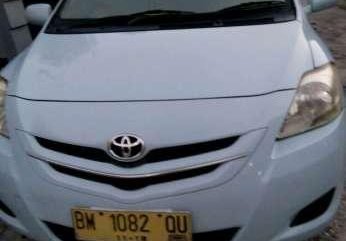 Jual mobil Toyota Vios MT Tahun 2004 Manual