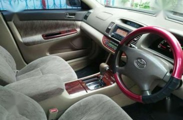 Jual mobil Toyota Camry G 2003 AT