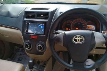 Jual mobil Toyota Avanza G Luxury AT Tahun 2014 Automatic