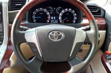 Jual mobil Toyota Alphard G 2010