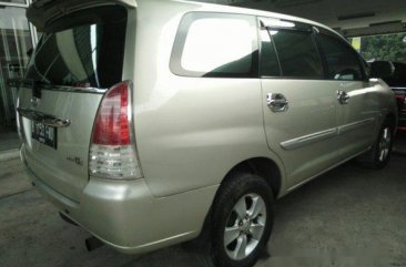 Toyota Kijang Innova G 2005 Dijual