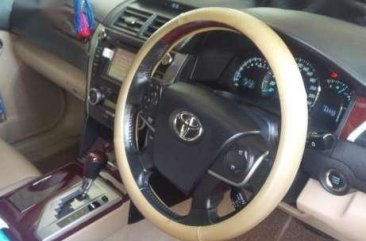 2012 Toyota Camry V Dijual 