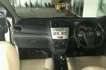 2014 Toyota Avanza Veloz Luxury MT dijual