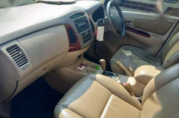 2006 Toyota Kijang Innova 2.0 V dijual