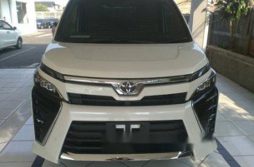 Toyota Voxy 2018  Dijual