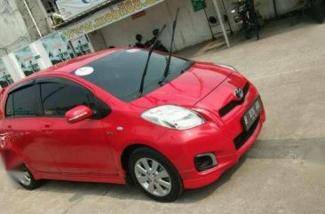 2013 Toyota Yaris E AT dijual 