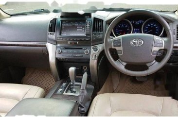 Toyota Land Cruiser Standard Spec E 2011 SUV dijual