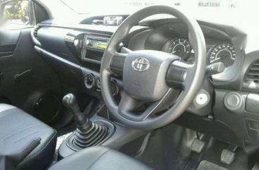 2016 Toyota Hilux Dijual