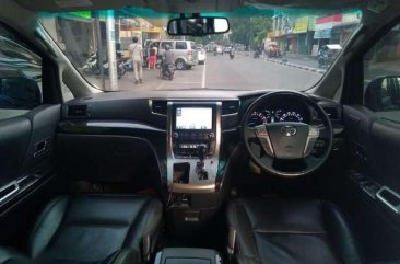 2013 Toyota Vellfire ZG dijual 