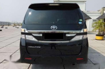 2013 Toyota Vellfire ZG dijual 