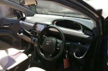 2017 Toyota Sienta G dijual