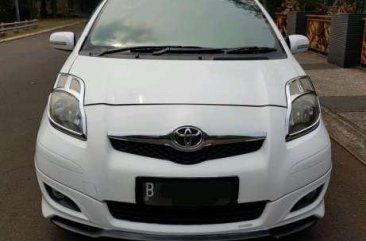 2011 Toyota Yaris type S Limited dijual 