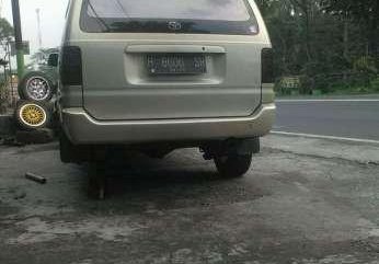 2000 Toyota Kijang LSX Dijual 