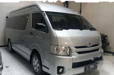 Toyota Hiace High Grade Commuter 2016 Van dijual