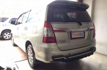 2013 Toyota Kijang Innova 2.0 V Dijual 