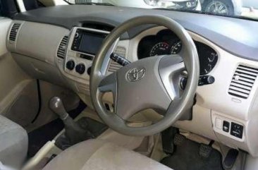2011 Toyota Kijang Innova 2.0 G Dijual
