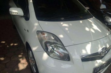 2011 Toyota Yaris J dijual