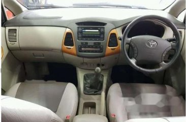 Toyota Kijang Innova V 2010 Dijual 
