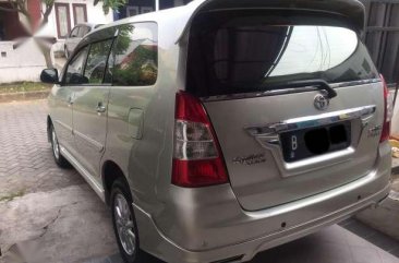 2011 Toyota Kijang Innova V Luxury Dijual 